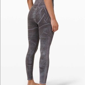 Lululemon Ebb to Street Tight 22”